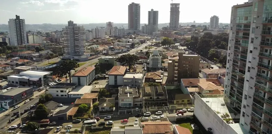Sol volta a aparecer em Ponta Grossa após sequência de dias chuvosos