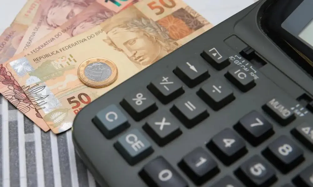 Caixa libera até R$ 3 mil do antigo PIS/Pasep