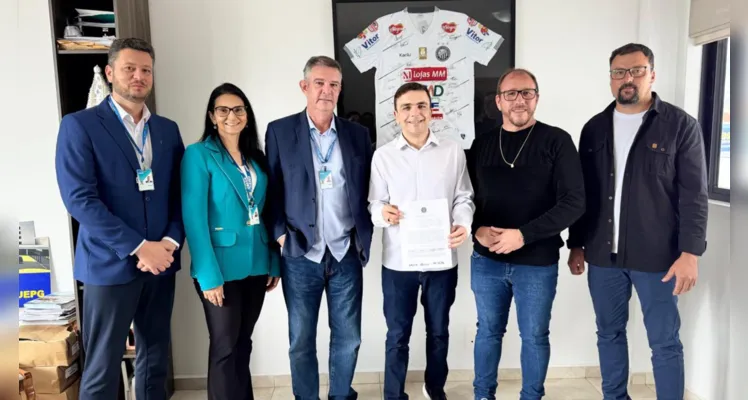 Aliel Machado participa de anúncio de novas moradias e região deve receber 60 casas